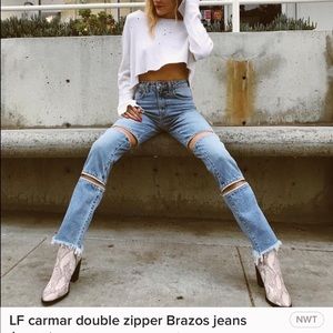 ISO! Looking for these jeans!!